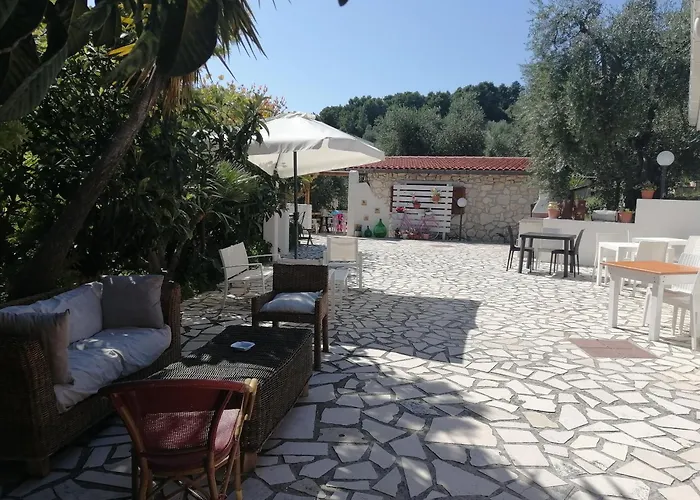 Borgo Degli Ulivi Rooms