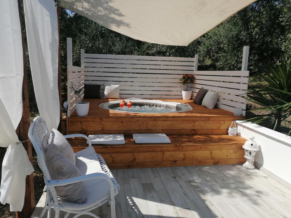 Borgo Degli Ulivi Bed & Breakfast